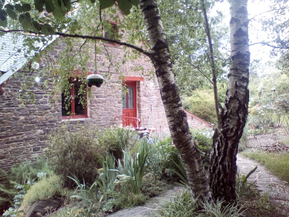 O Jardin En Broceliande Vila Paimpont Exterior foto